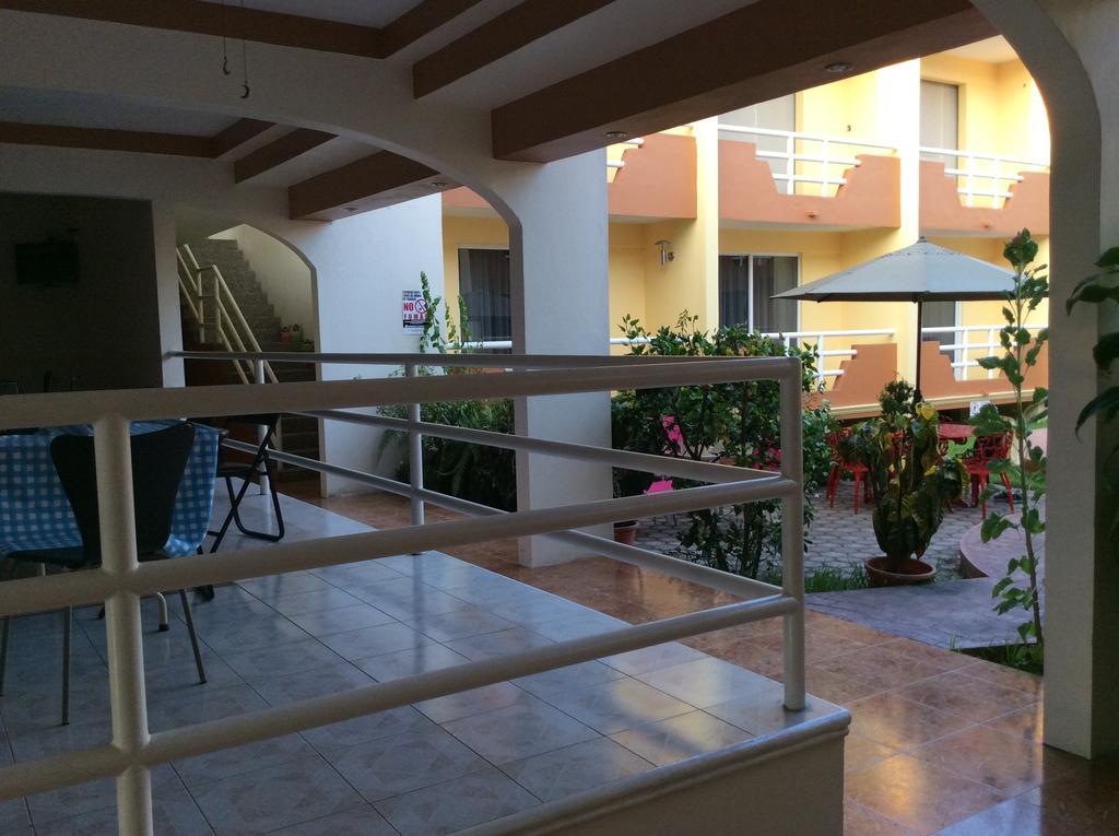 Hotel La Media Luna Inn Huejutla de Reyes Exteriör bild