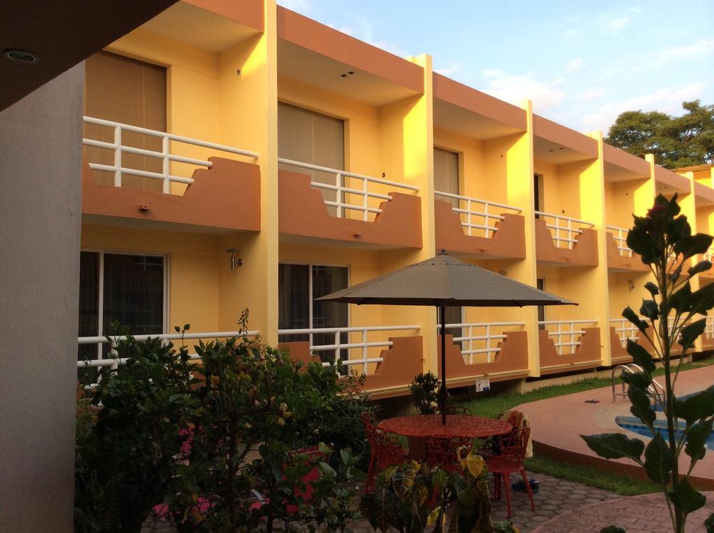 Hotel La Media Luna Inn Huejutla de Reyes Exteriör bild